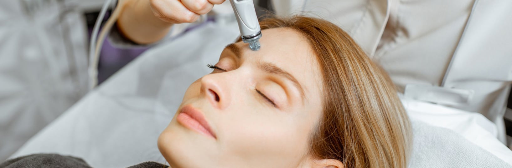 Crystal Clear Oxygen Facial Treatment